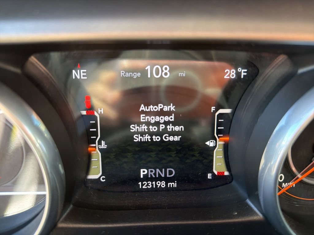 Used 2018 Jeep Wrangler Unlimited Sport S image 45