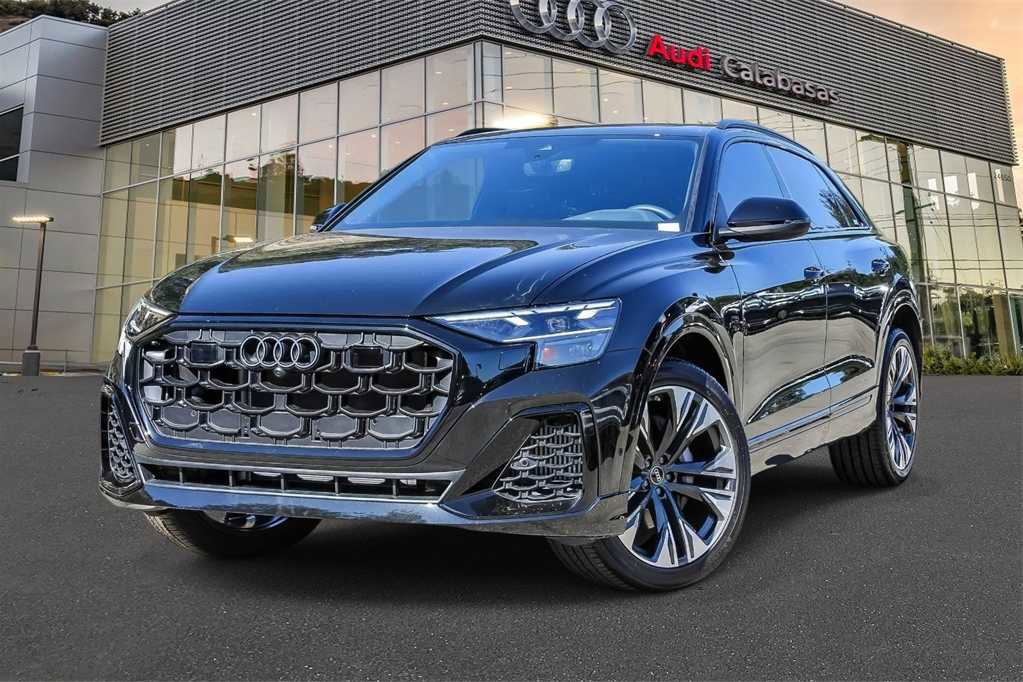 Used 2025 Audi Q8 Premium Plus w/ Premium Plus Package image 1
