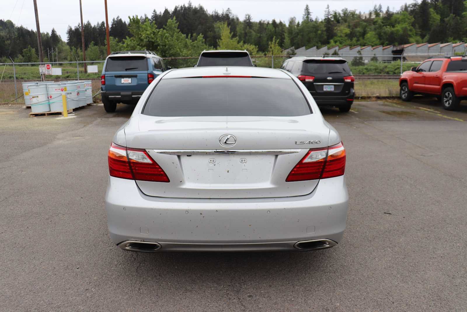 Used 2011 Lexus LS 460 w/ Comfort Pkg RWD image 6