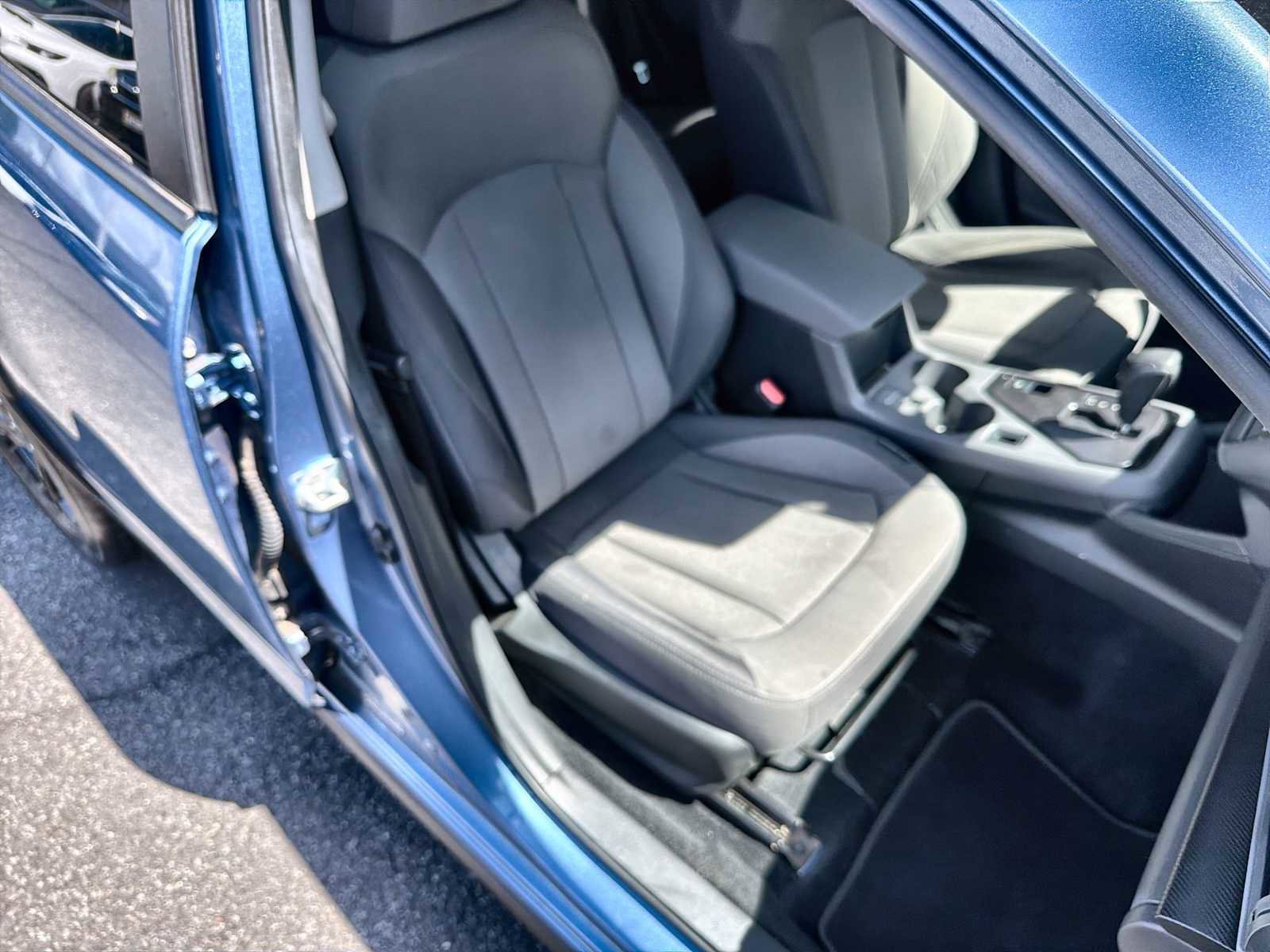 Used 2024 Subaru Crosstrek 2.0i AWD/4WD image 23