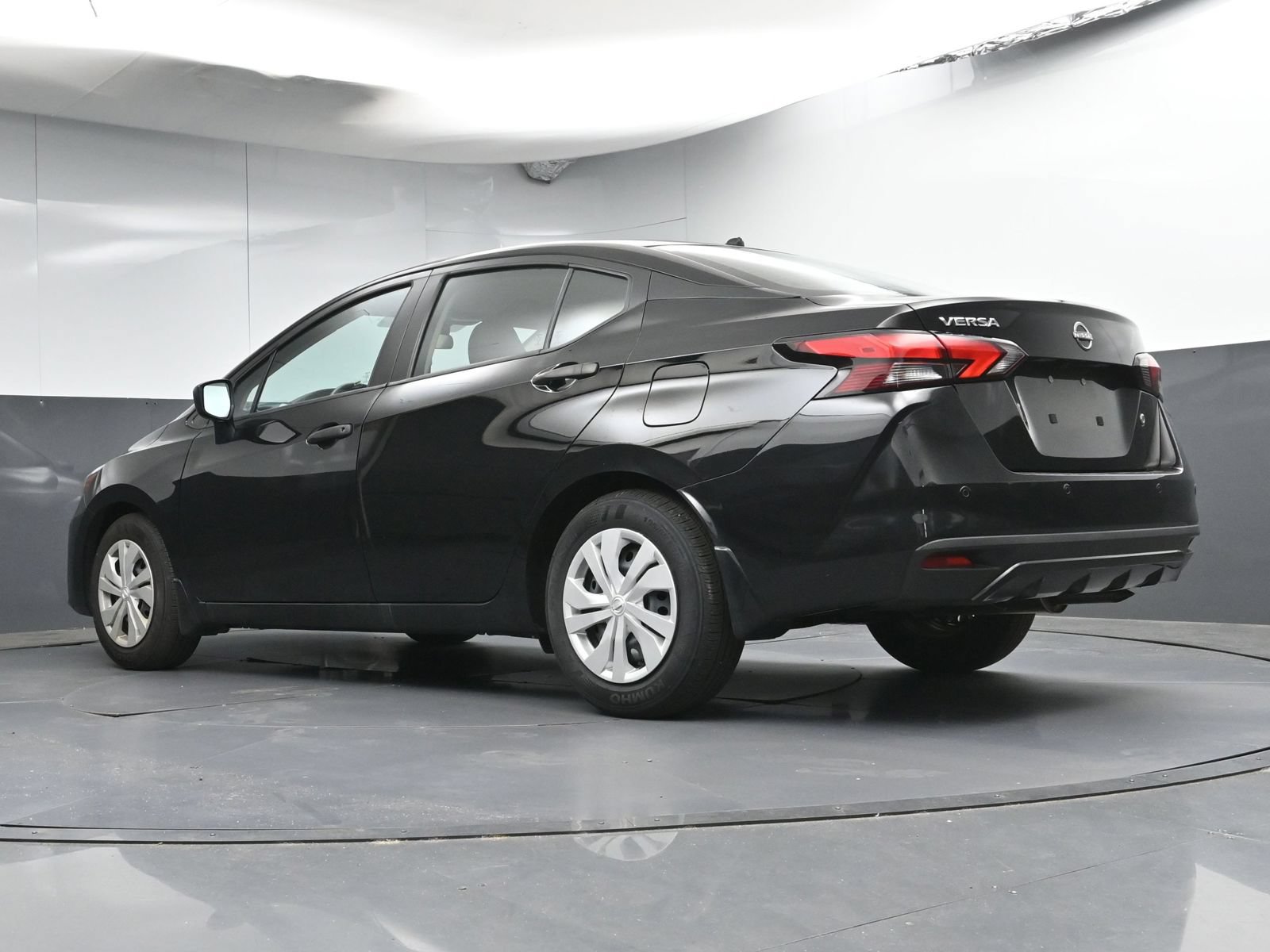 Certified 2025 Nissan Versa S w/ Trunk Package FWD image 25