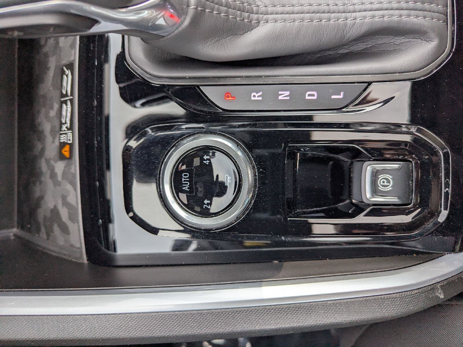 Certified 2024 Chevrolet Colorado LT w/ LT Convenience Package II image 23