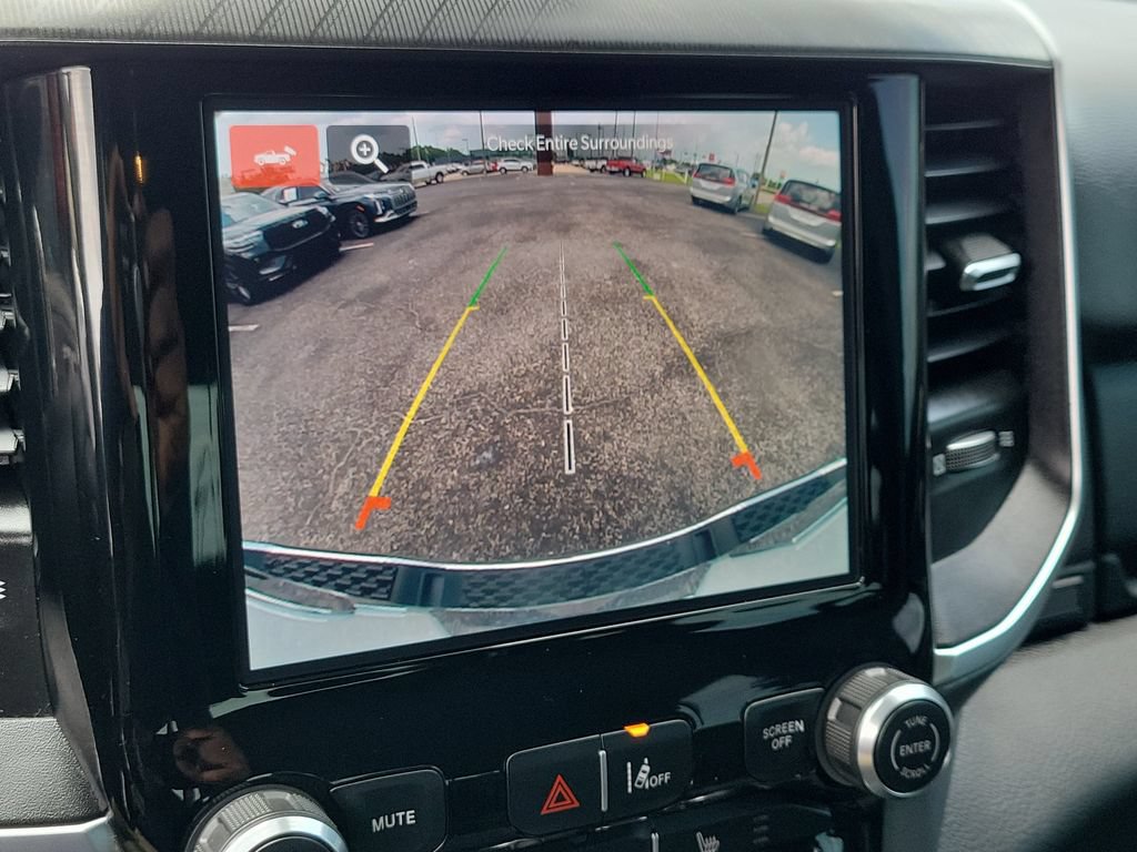 Used 2025 RAM 1500 Big Horn AWD/4WD image 16