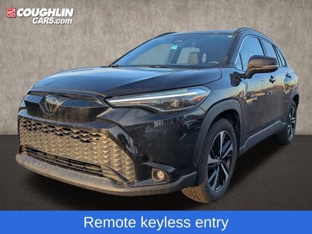 Used 2024 Toyota Corolla Cross XSE image 4