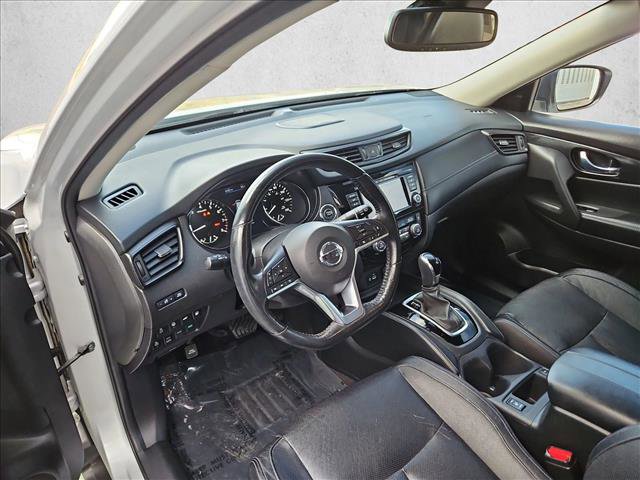 Used 2018 Nissan Rogue SL AWD/4WD image 10