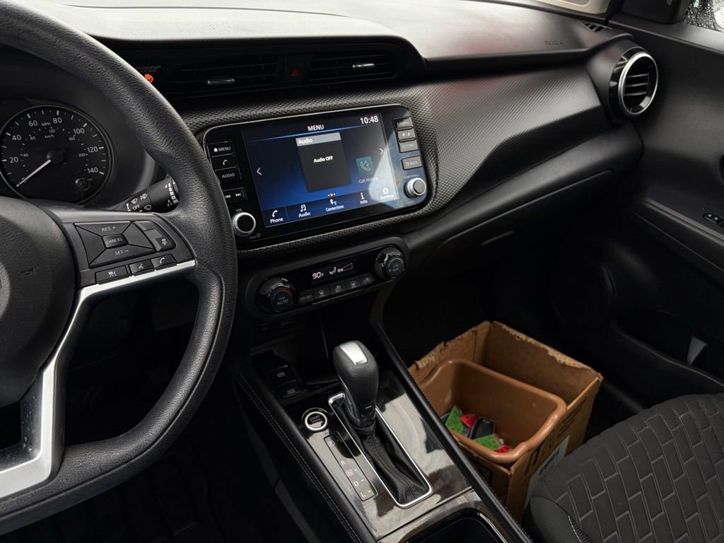Used 2021 Nissan Kicks SV w/ Exterior Package FWD image 19