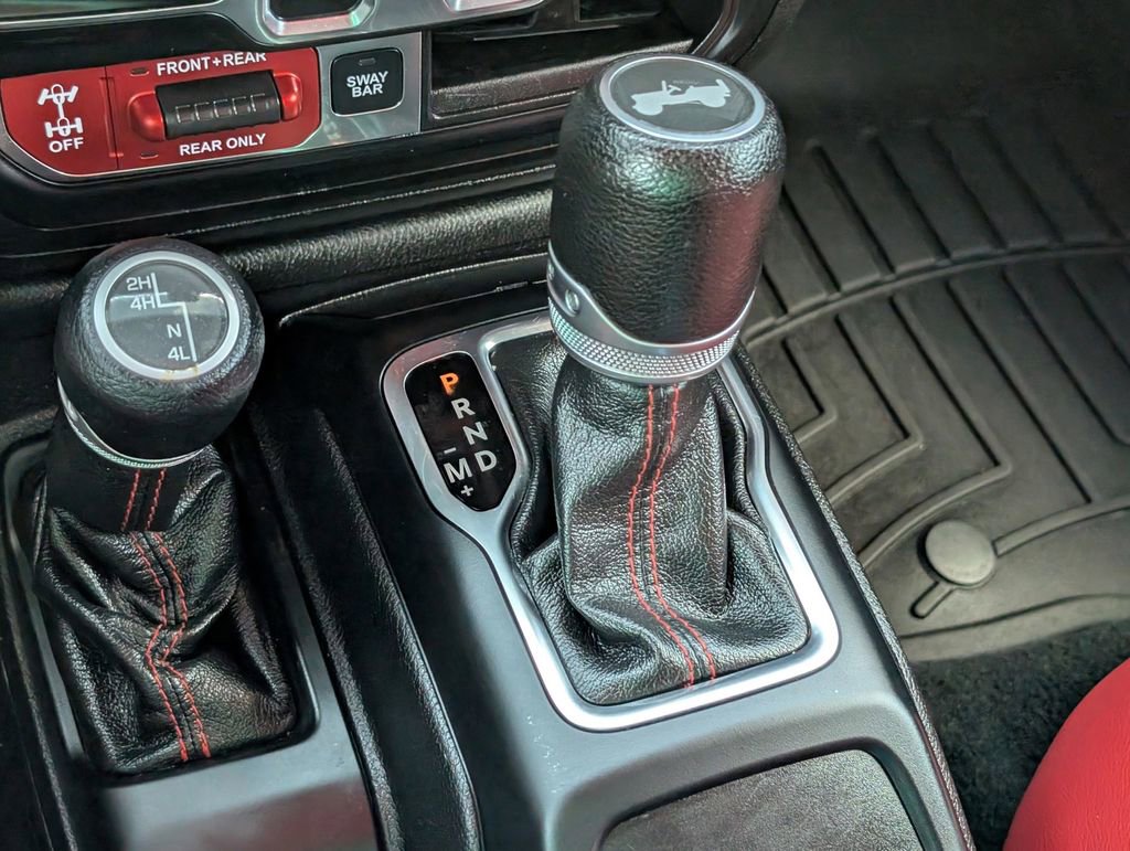 Used 2020 Jeep Wrangler Unlimited Rubicon w/ Cold Weather Group image 26