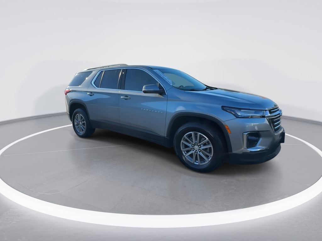Used 2023 Chevrolet Traverse LT w/ Rear Camera Mirror Package video 2