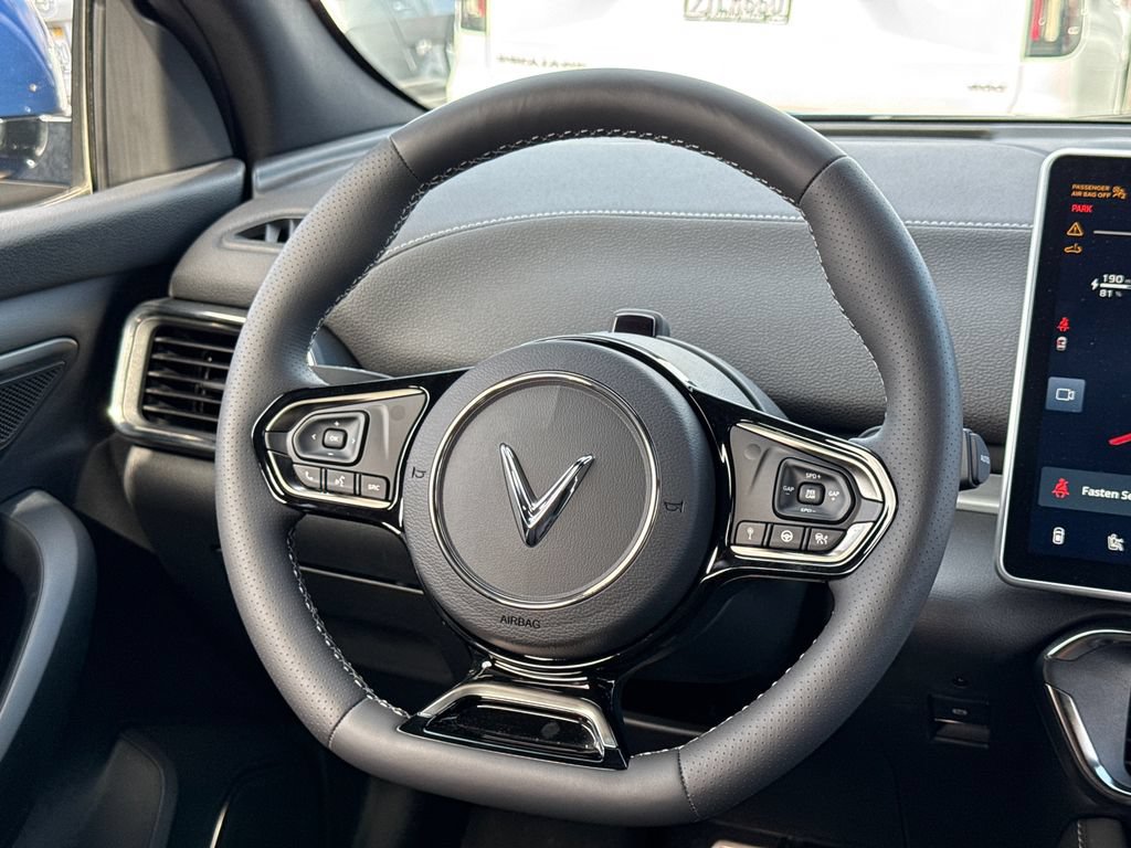 New 2025 VinFast VF 8 Plus AWD/4WD image 23