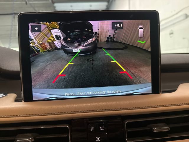 Used 2023 Lincoln Aviator AWD image 22