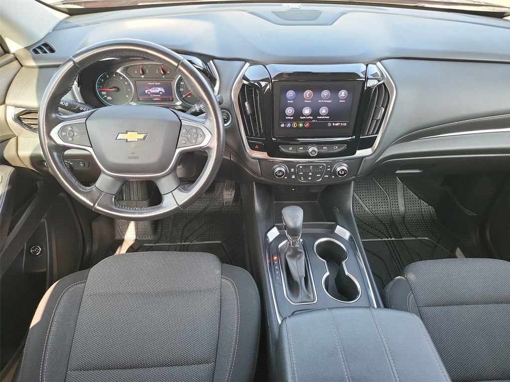 Used 2021 Chevrolet Traverse LT FWD image 12