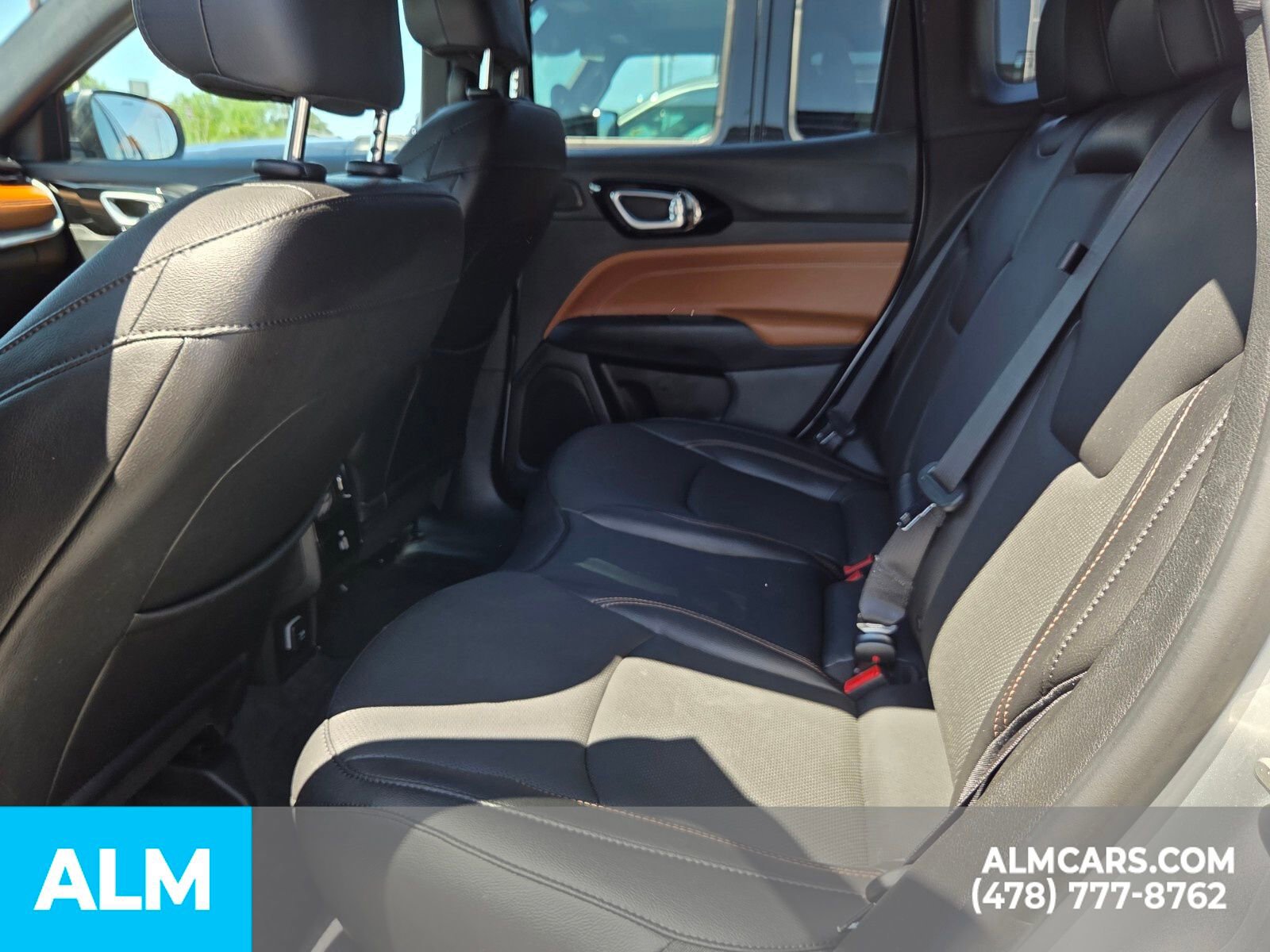 Used 2024 Jeep Compass Limited w/ Elite Group image 6