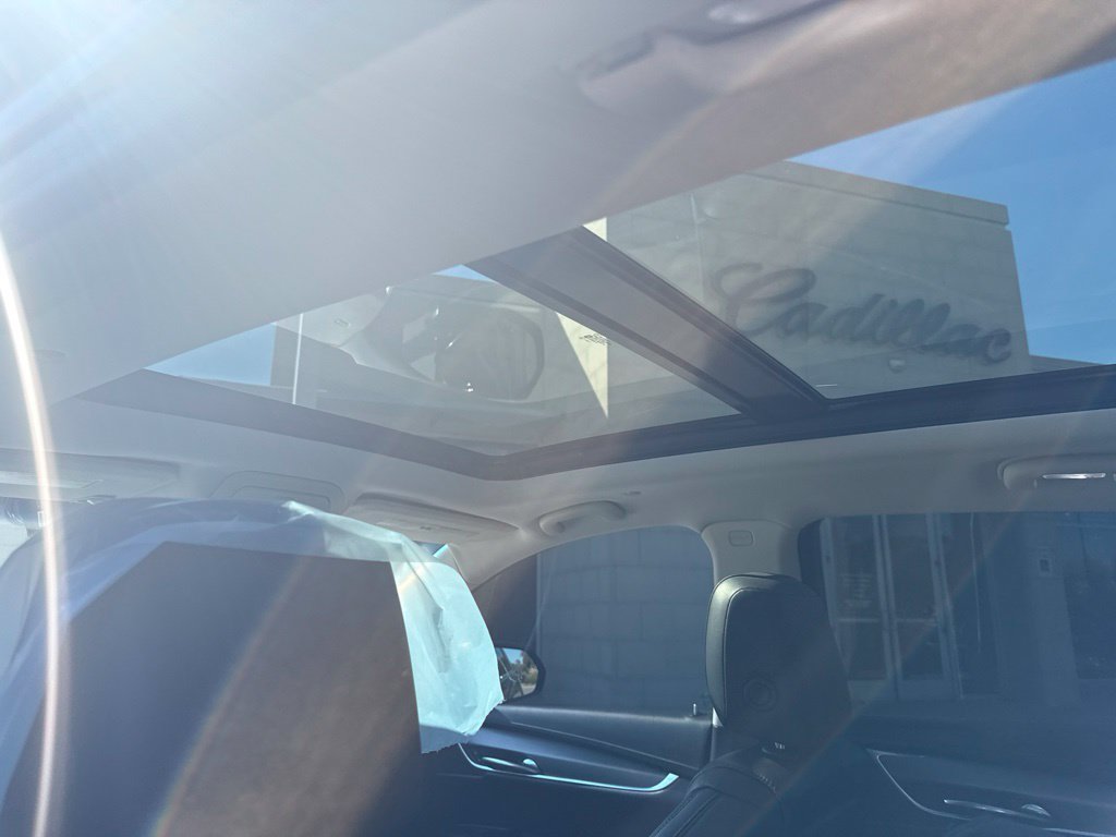 Used 2017 Cadillac XT5 Luxury FWD image 7