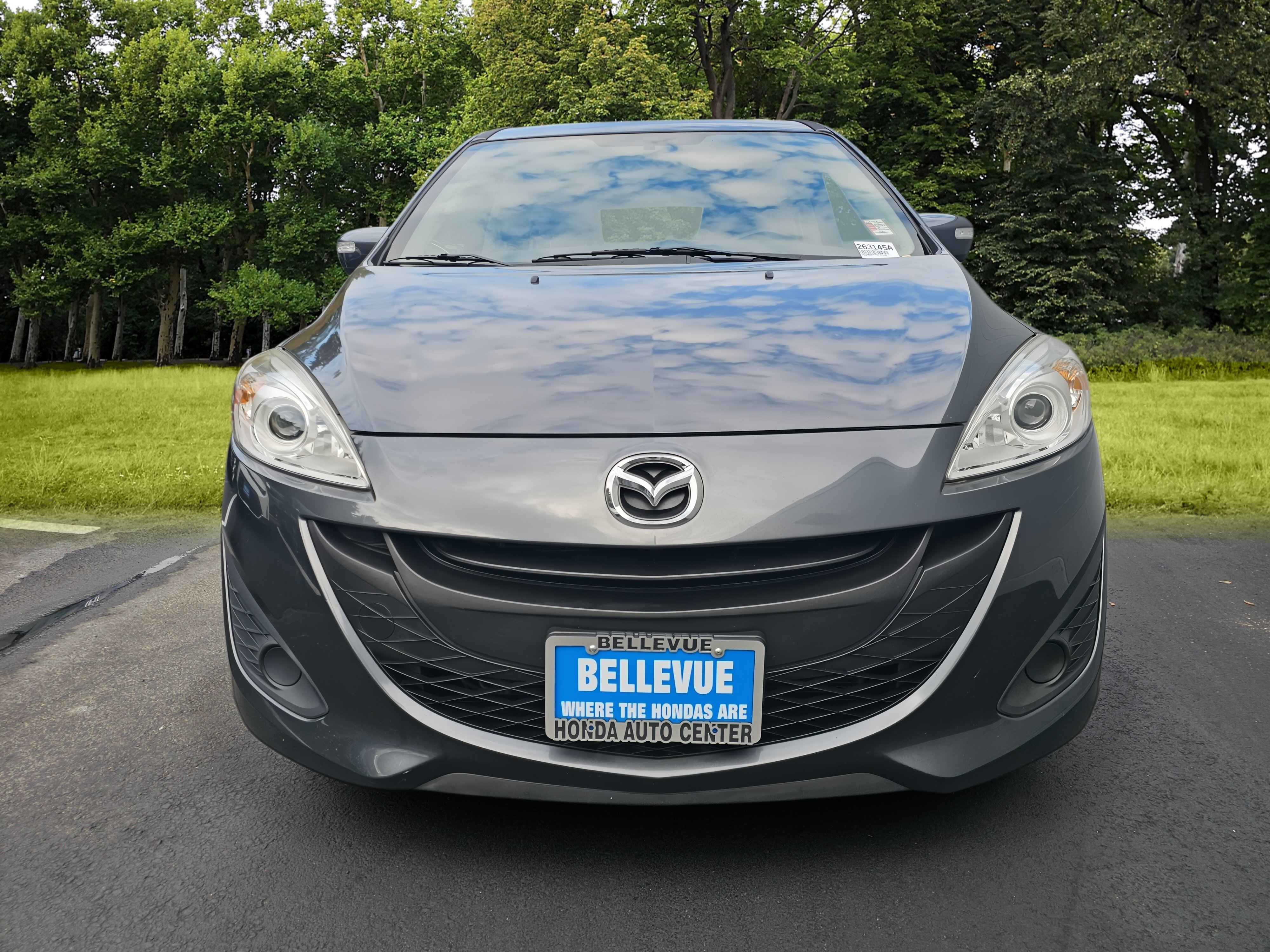 Used 2015 MAZDA MAZDA5 Sport FWD image 2