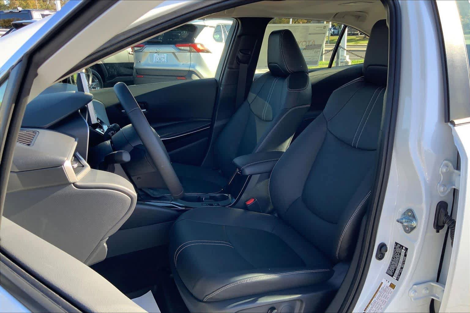 New 2026 Toyota Corolla XLE FWD image 9