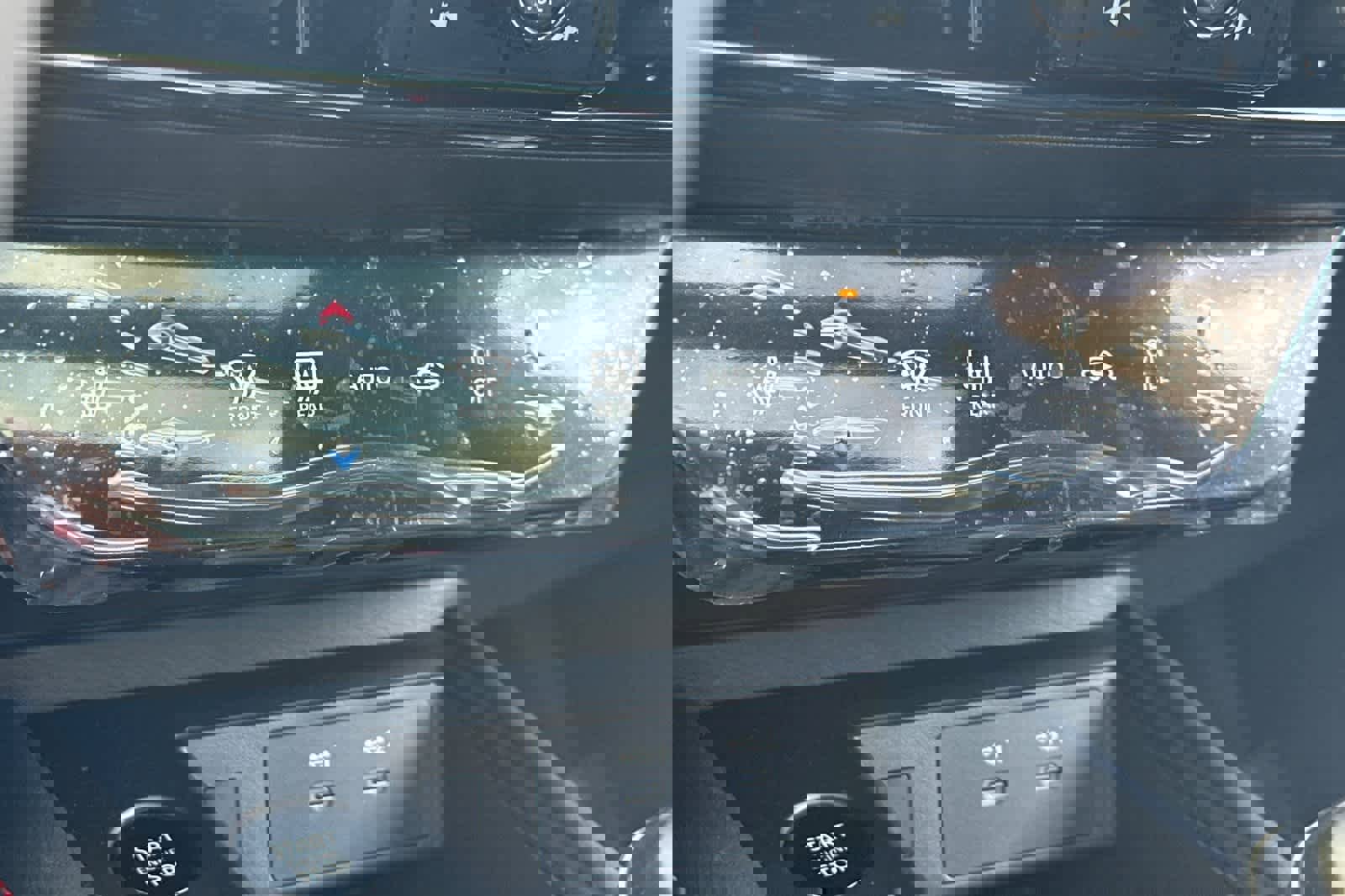 New 2026 Nissan Kicks SR image 24