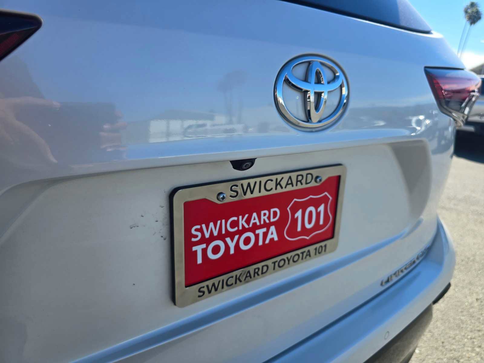 Used 2023 Toyota Highlander Limited image 17