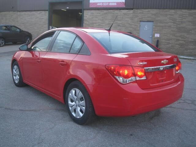 Used 2014 Chevrolet Cruze LS FWD image 7