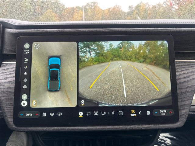 Used 2022 Rivian R1T Adventure AWD/4WD image 31