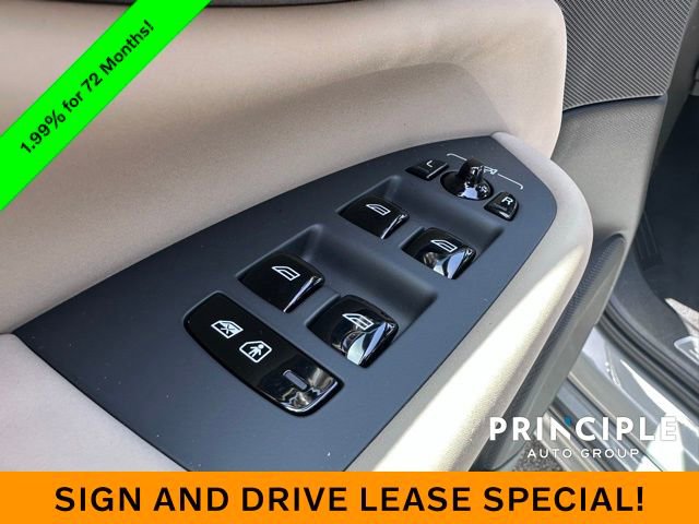 New 2026 Volvo XC90 B6 Plus w/ Protection Package Premier image 15