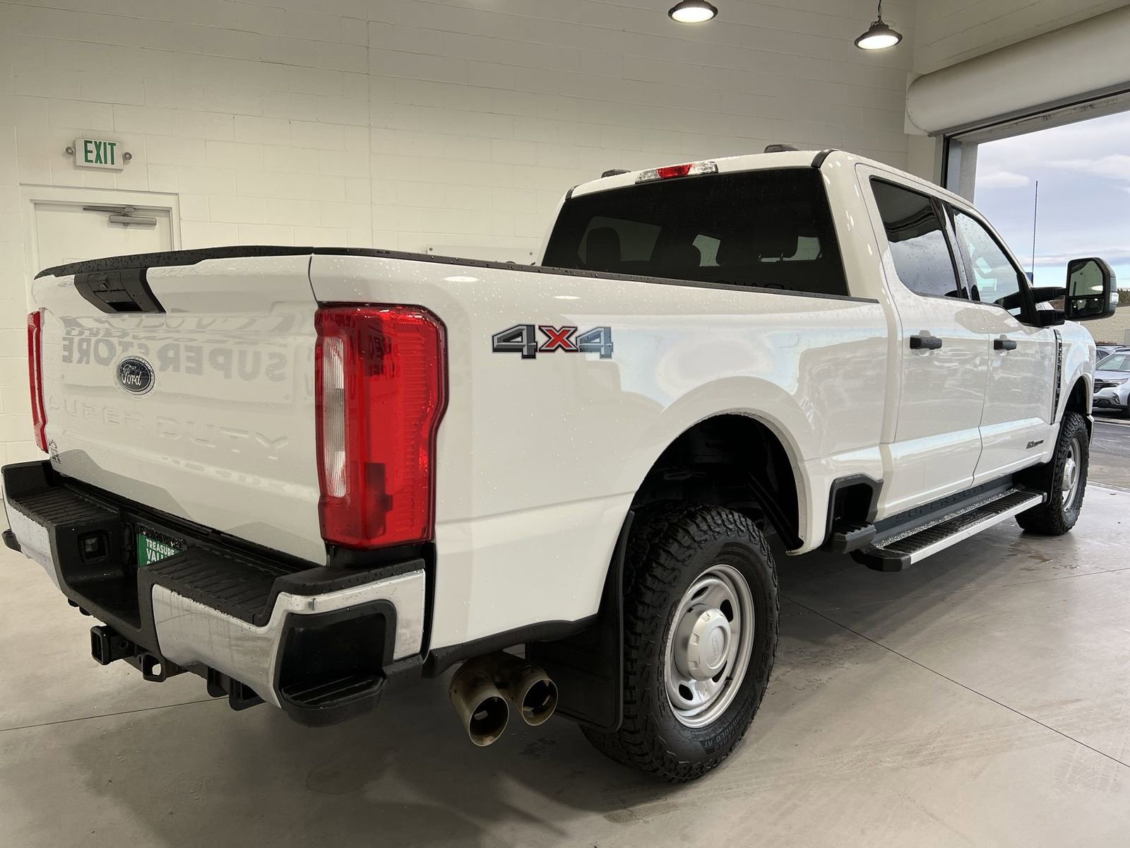 Used 2023 Ford F250 XLT image 8