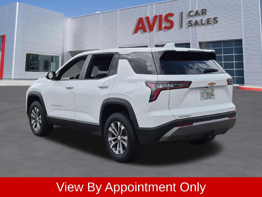 Used 2026 Chevrolet Equinox LT FWD image 9