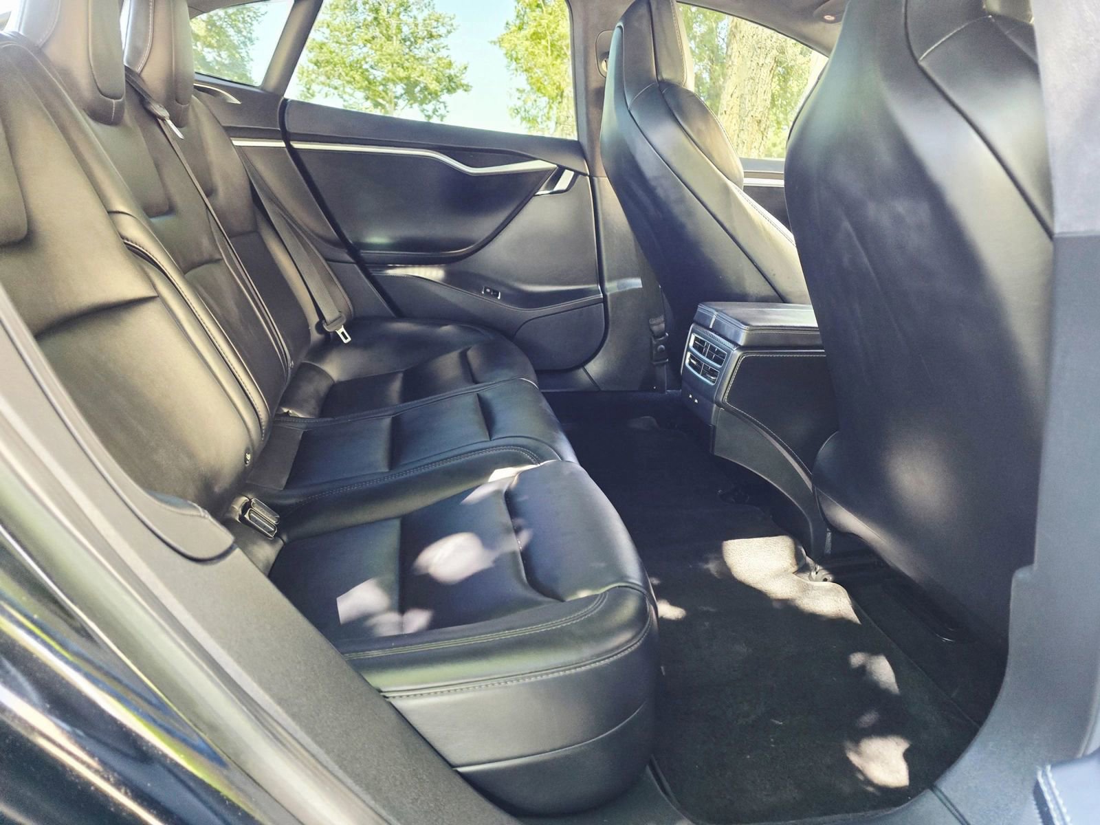 Used 2018 Tesla Model S 75D image 29