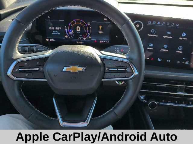 Used 2025 Chevrolet Traverse LT w/ Driver Confidence Package image 10