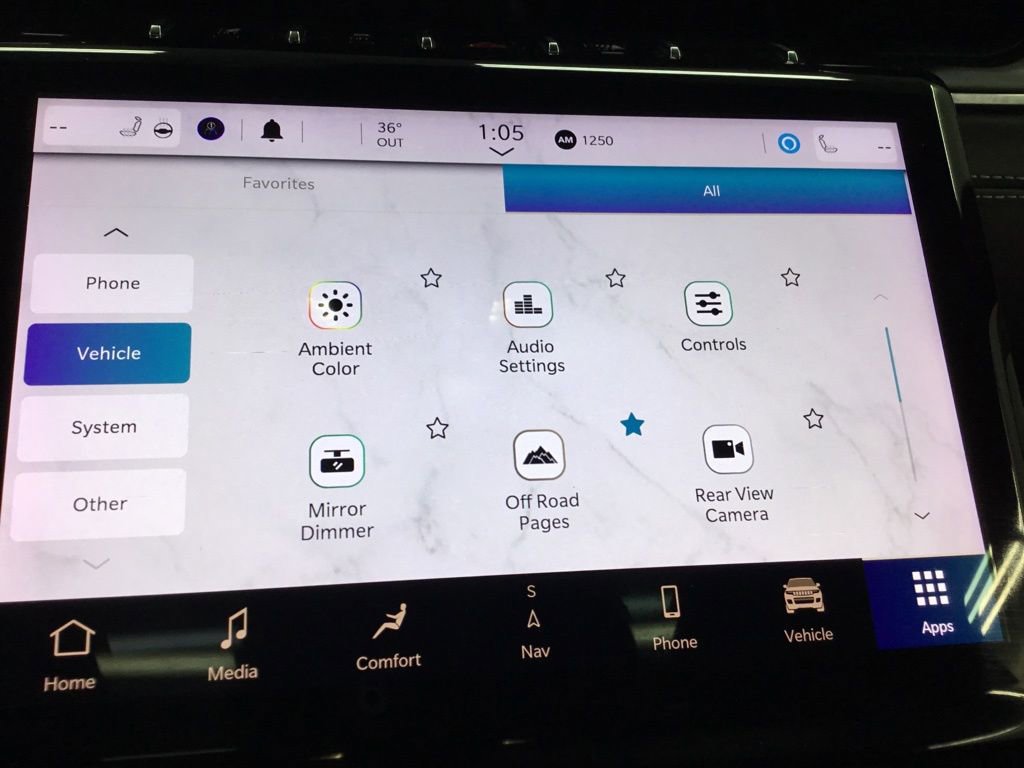 Used 2021 Jeep Grand Cherokee L Overland w/ Luxury Tech Group IV image 35