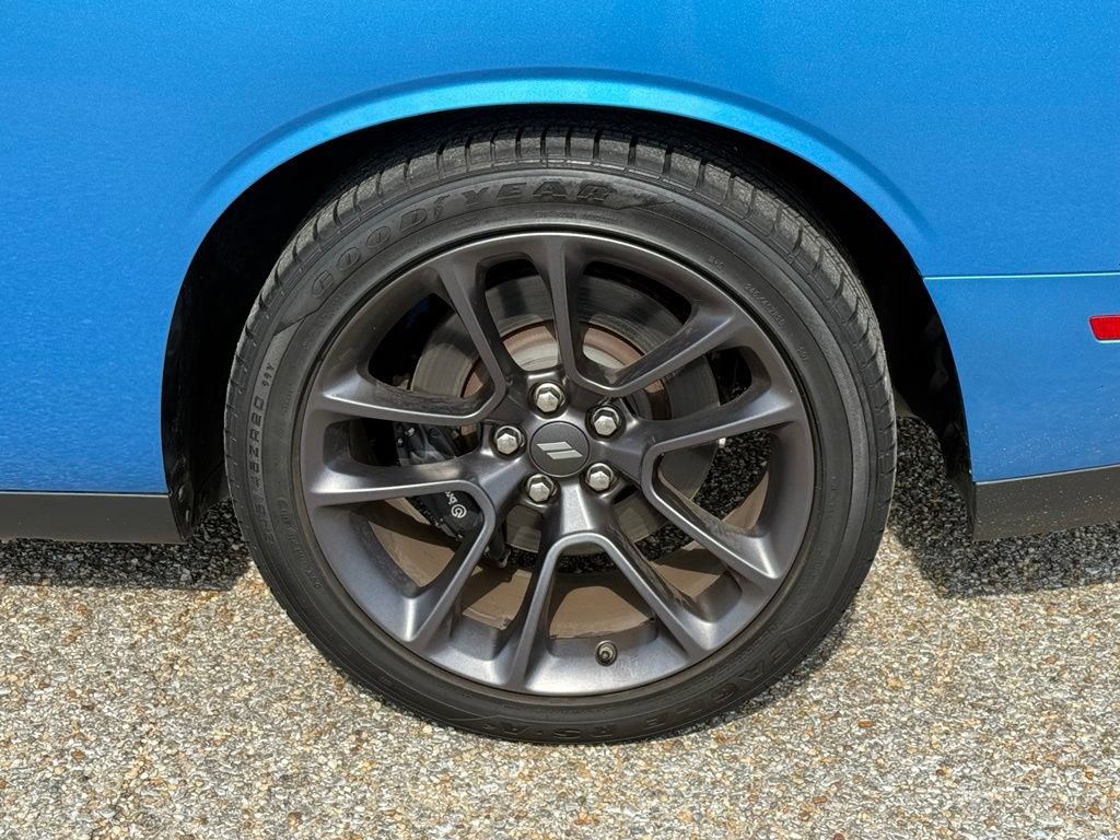 Used 2023 Dodge Challenger R/T Scat Pack w/ Plus Package RWD image 11