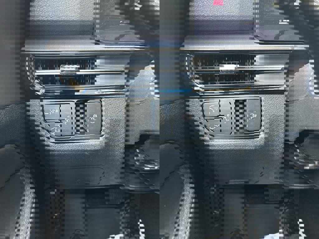 New 2026 Kia Sportage EX image 27