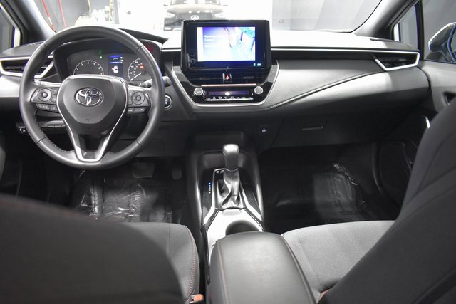 Used 2025 Toyota Corolla SE image 13