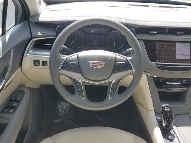 Certified 2023 Cadillac XT5 Premium Luxury w/ LPO, Premium Carpet Package FWD image 18