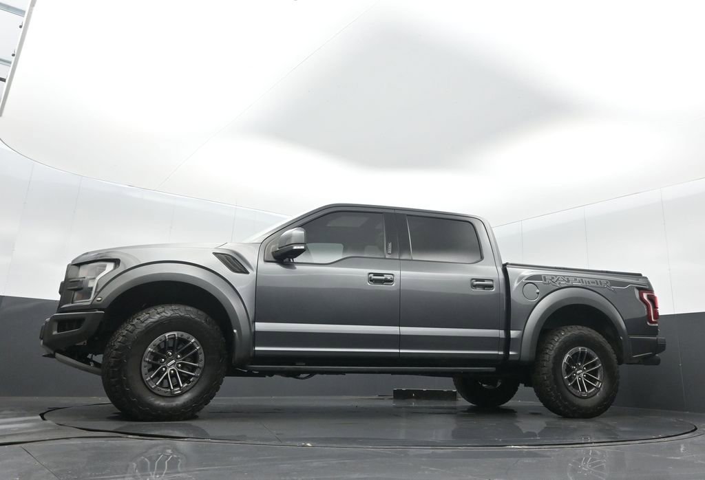 Used 2019 Ford F150 Raptor w/ Equipment Group 802A Luxury image 33