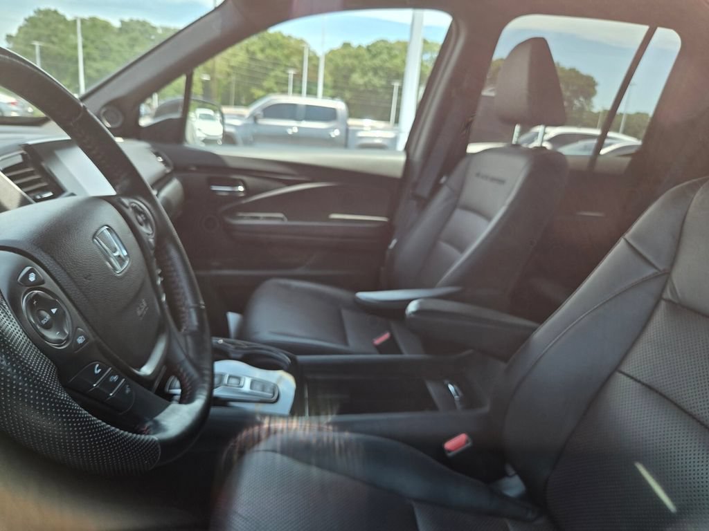 Used 2023 Honda Ridgeline Black Edition image 5