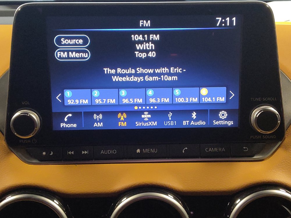 Used 2022 Nissan Sentra SV w/ SV Premium Package FWD image 25