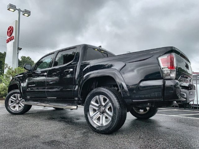 Used 2018 Toyota Tacoma Limited RWD image 6