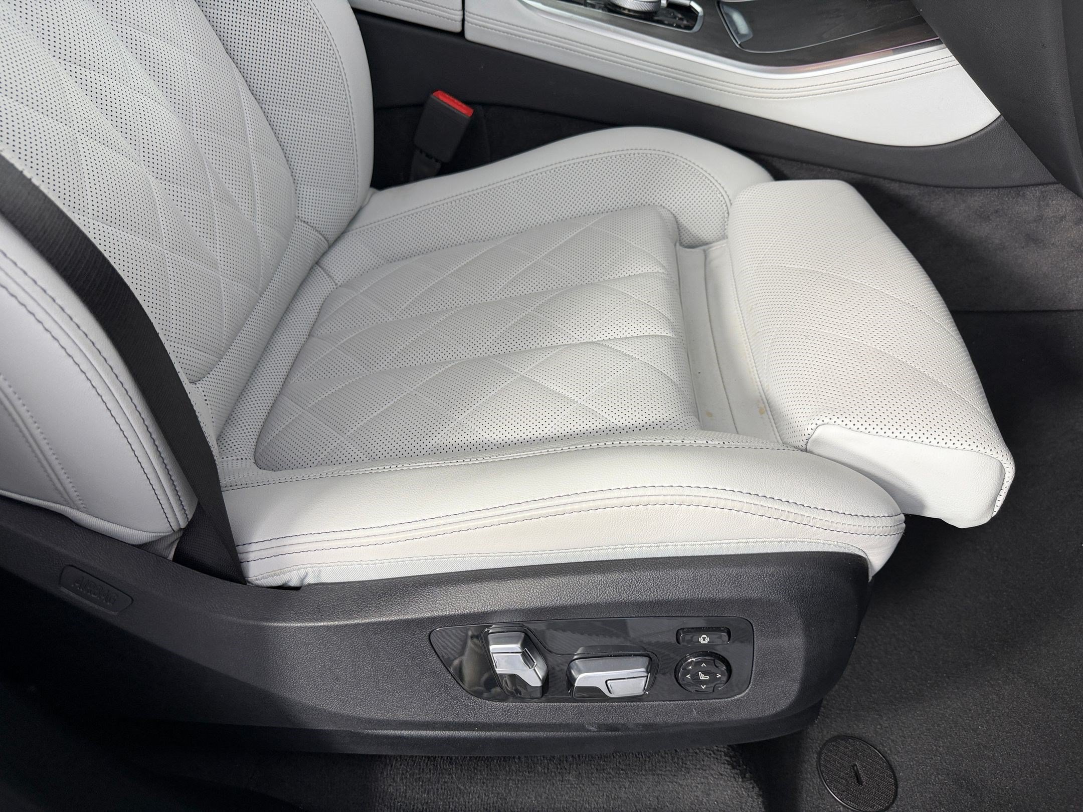 Used 2026 BMW X5 sDrive40i RWD image 35