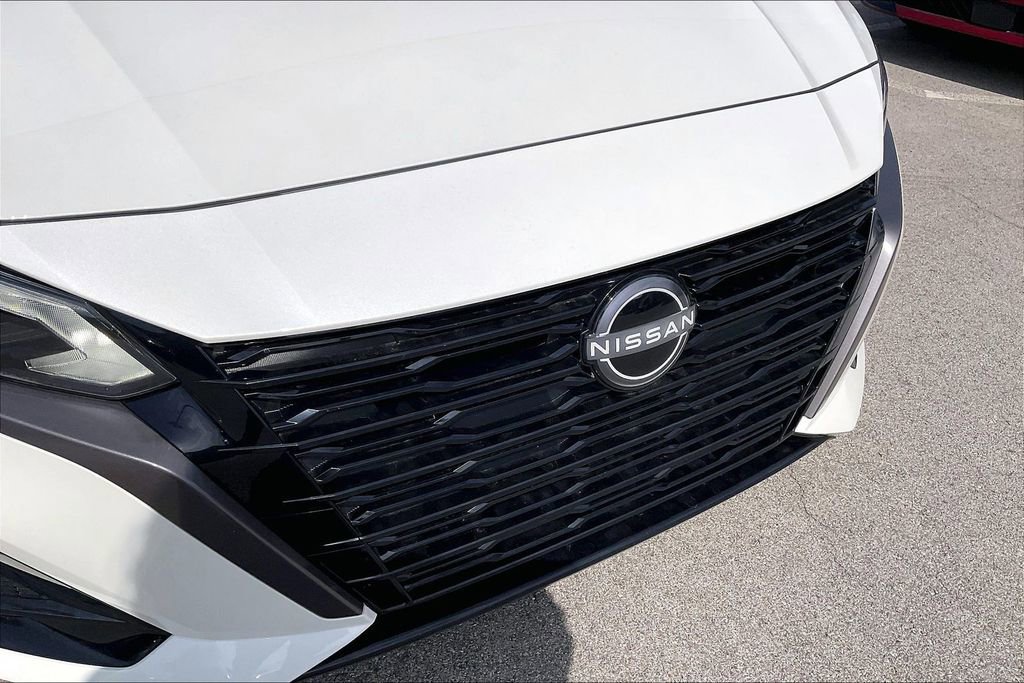 New 2026 Nissan Altima 2.5 SV w/ SV Special Edition Package AWD/4WD image 32