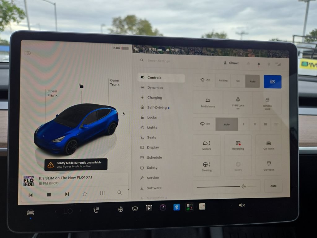 Used 2022 Tesla Model Y Performance AWD/4WD image 22