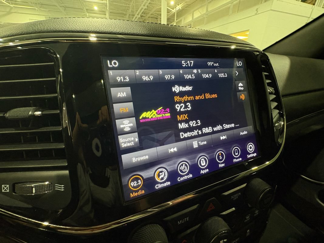 Used 2020 Jeep Grand Cherokee High Altitude AWD/4WD image 20