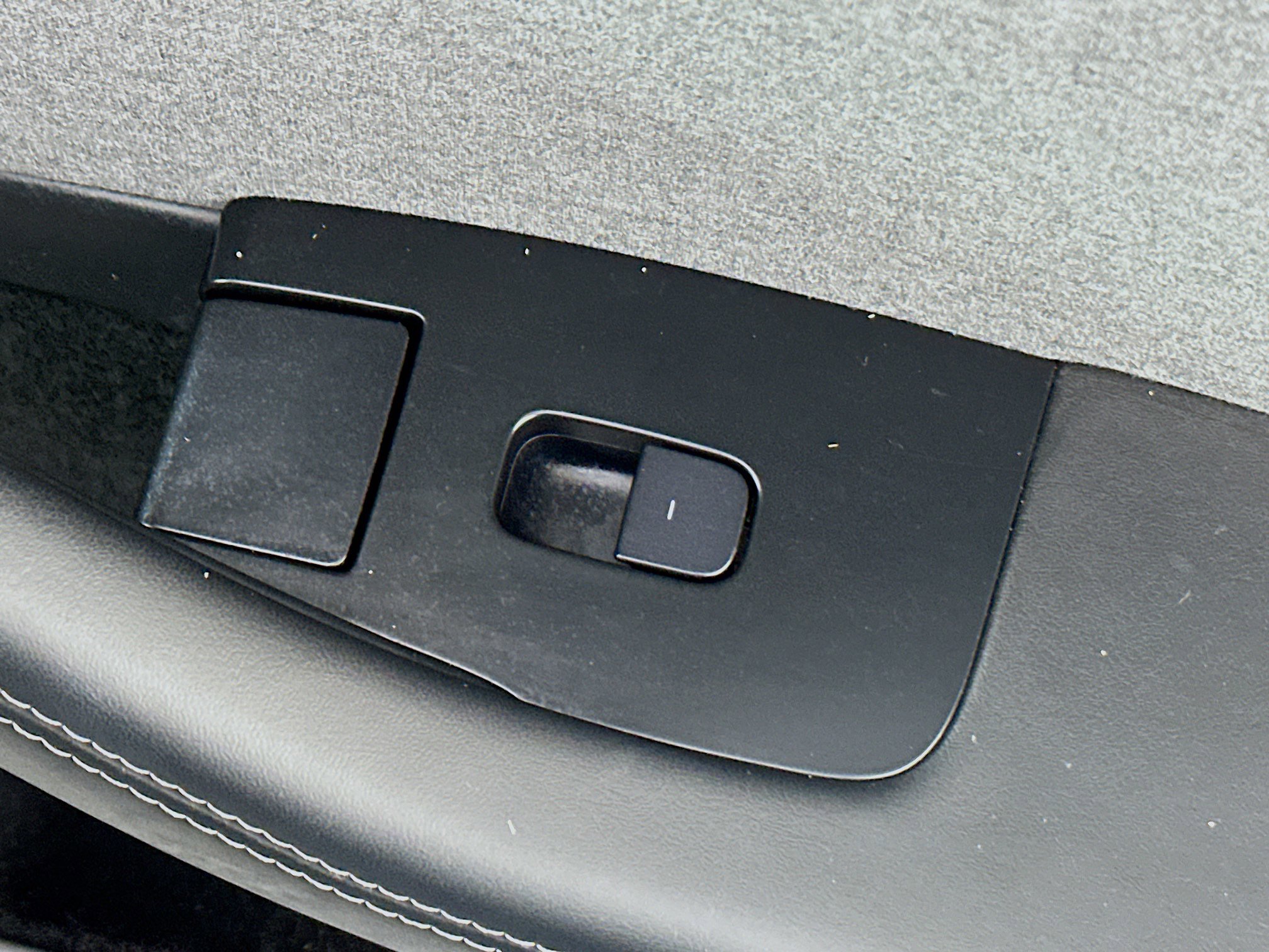 Used 2024 Tesla Model 3 Standard Range RWD image 28