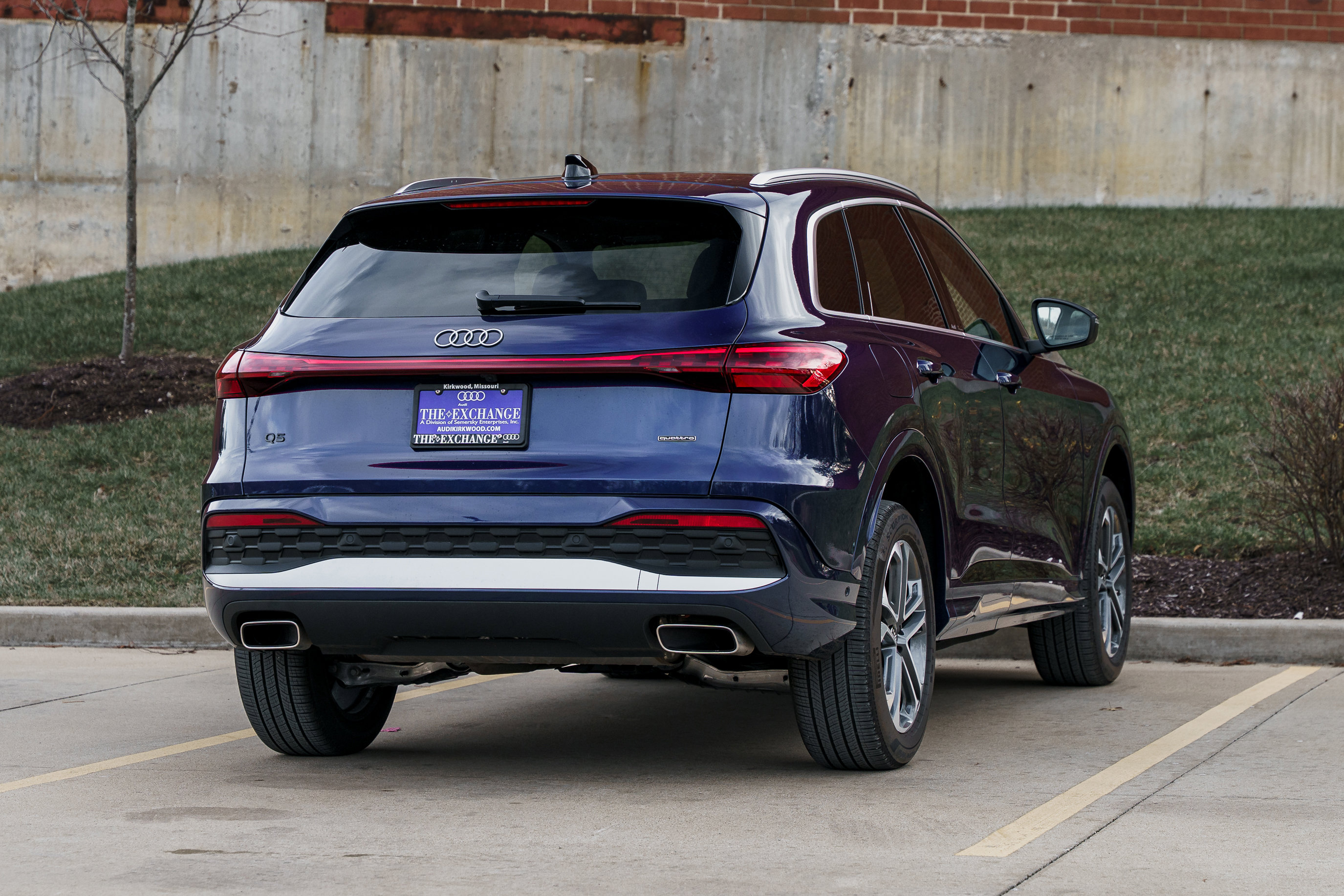 Certified 2025 Audi Q5 Premium w/ Convenience Package image 4