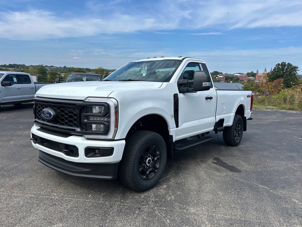 New 2026 Ford F250 XL image 1