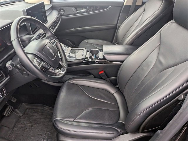 Certified 2023 Lincoln Nautilus Reserve w/ Monochromatic Package image 12