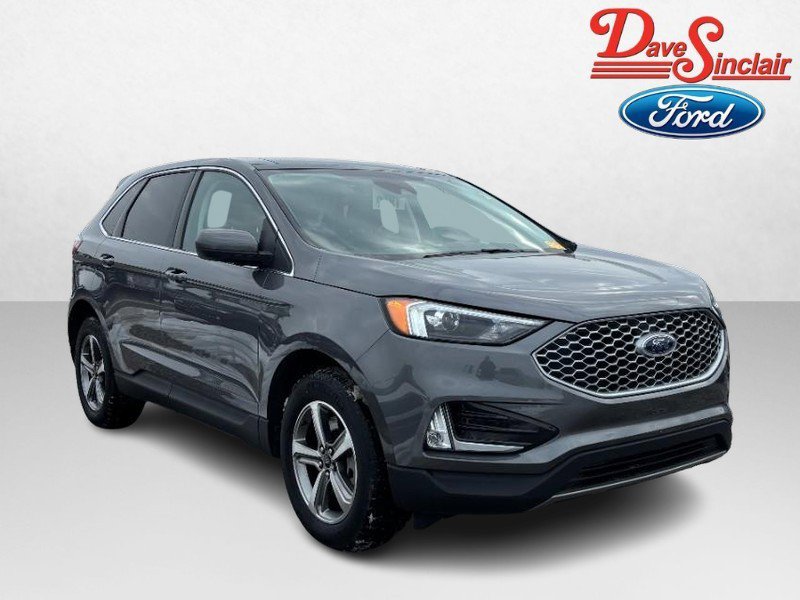 Used 2024 Ford Edge SEL w/ Convenience Package image 4