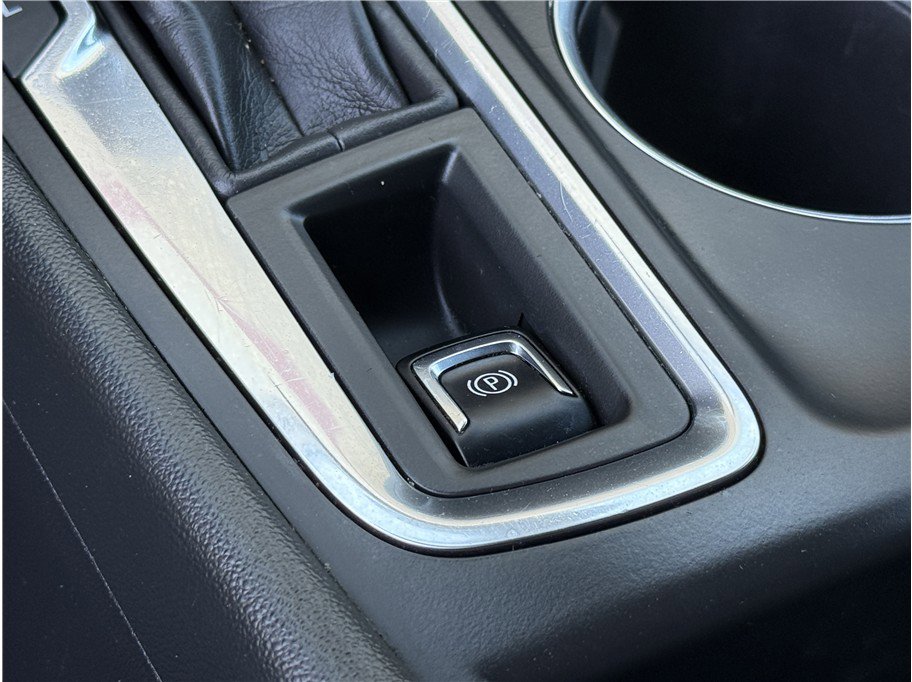 Used 2023 Chevrolet Equinox LS w/ LS Convenience Package FWD image 18