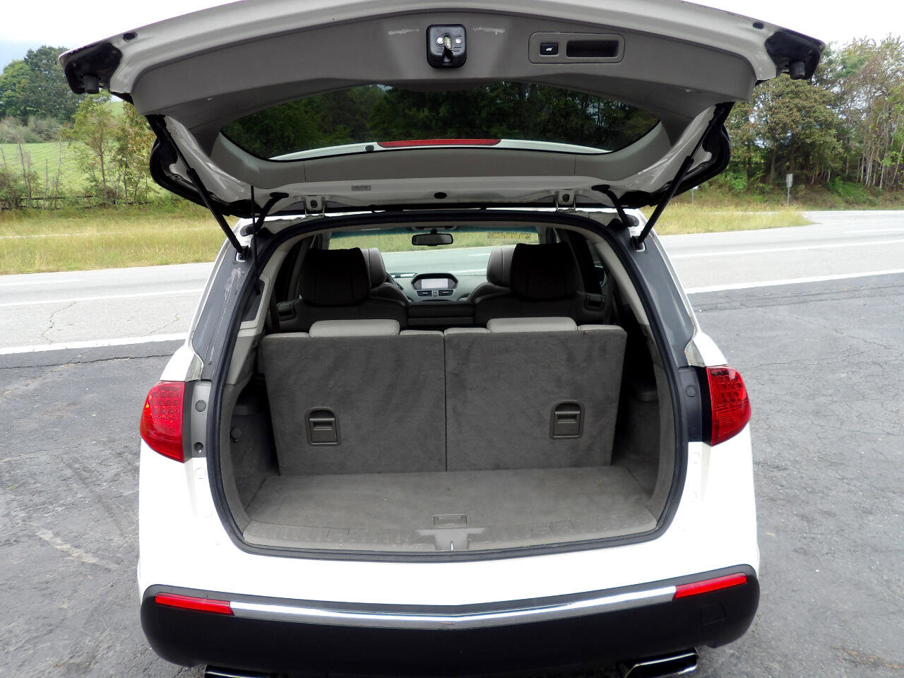 Used 2011 Acura MDX w/ Technology Package image 22