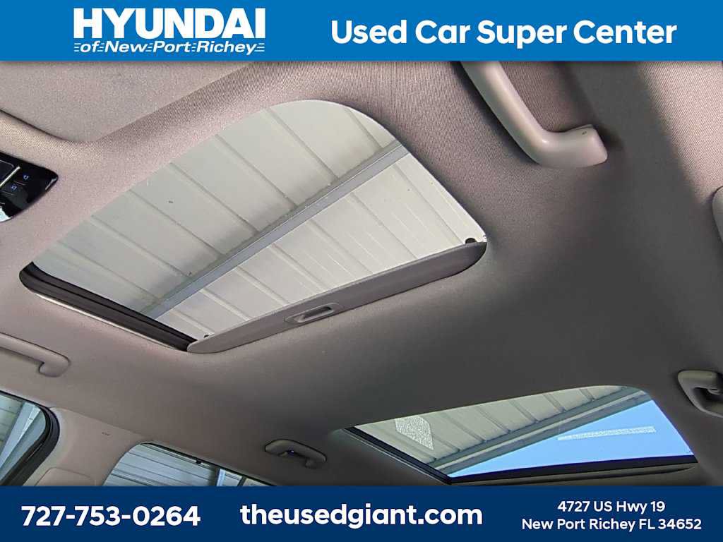 Used 2024 Hyundai Santa Fe Limited FWD image 23