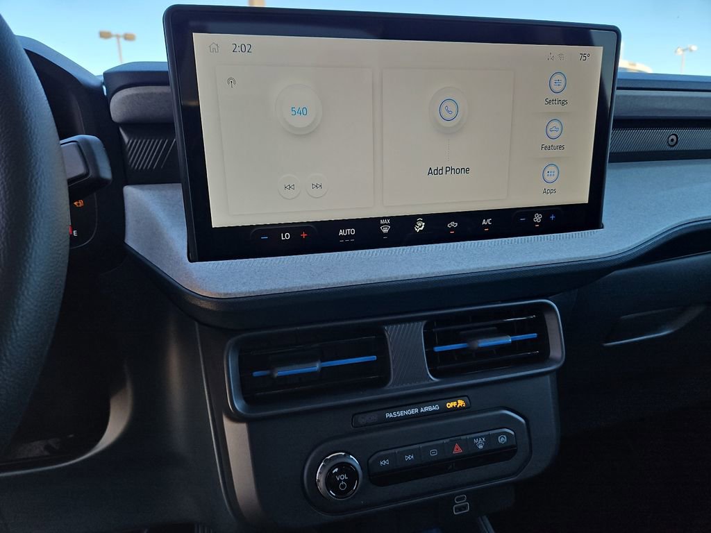 New 2026 Ford Maverick XLT image 25